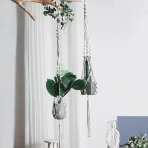 Woven hanging baskets 1
